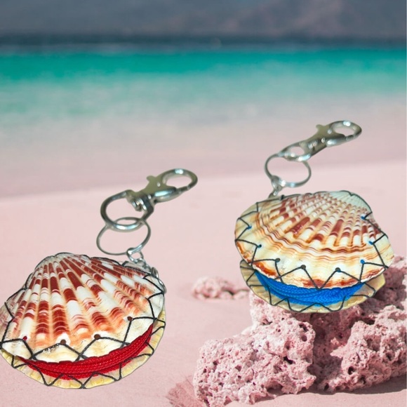 Handmade Accessories - Genuine Clam Shell Coin Keychains Zipper Closure Handmade Buyers Choice
